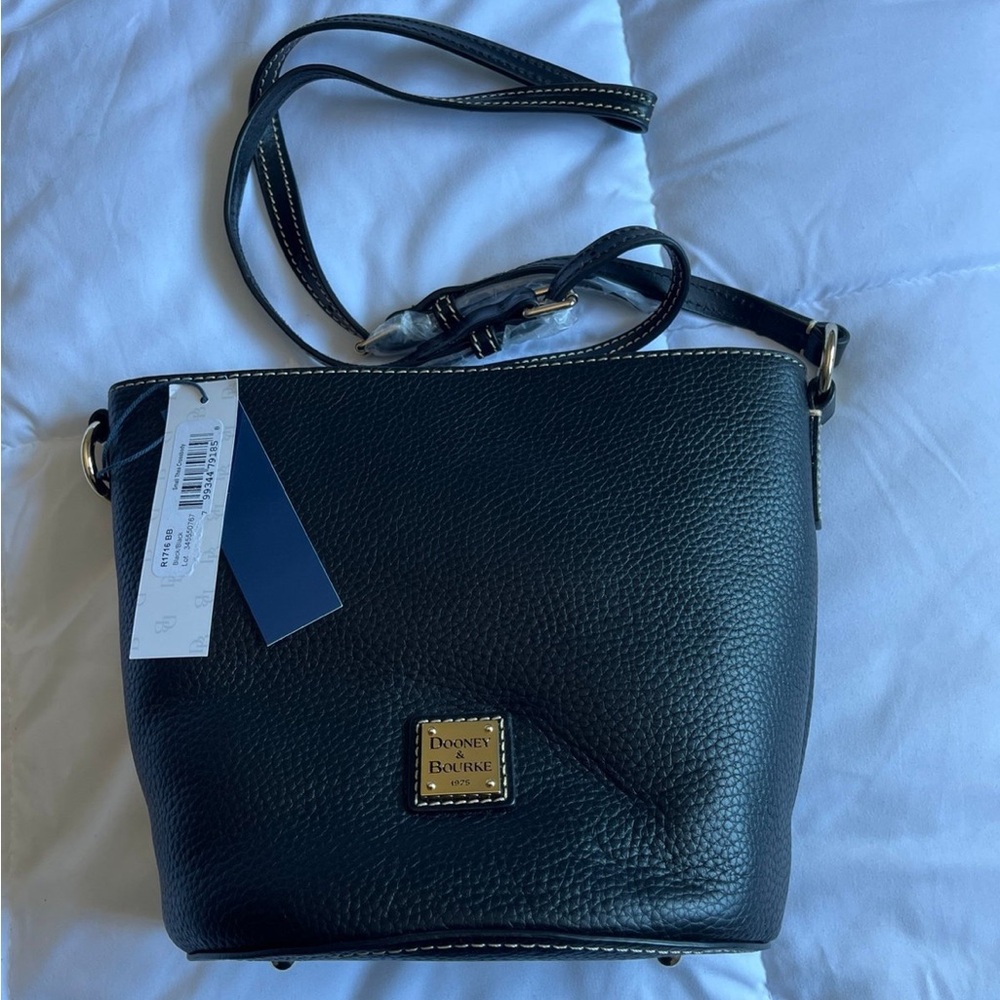 Dooney & Bourke Crossbody Bag